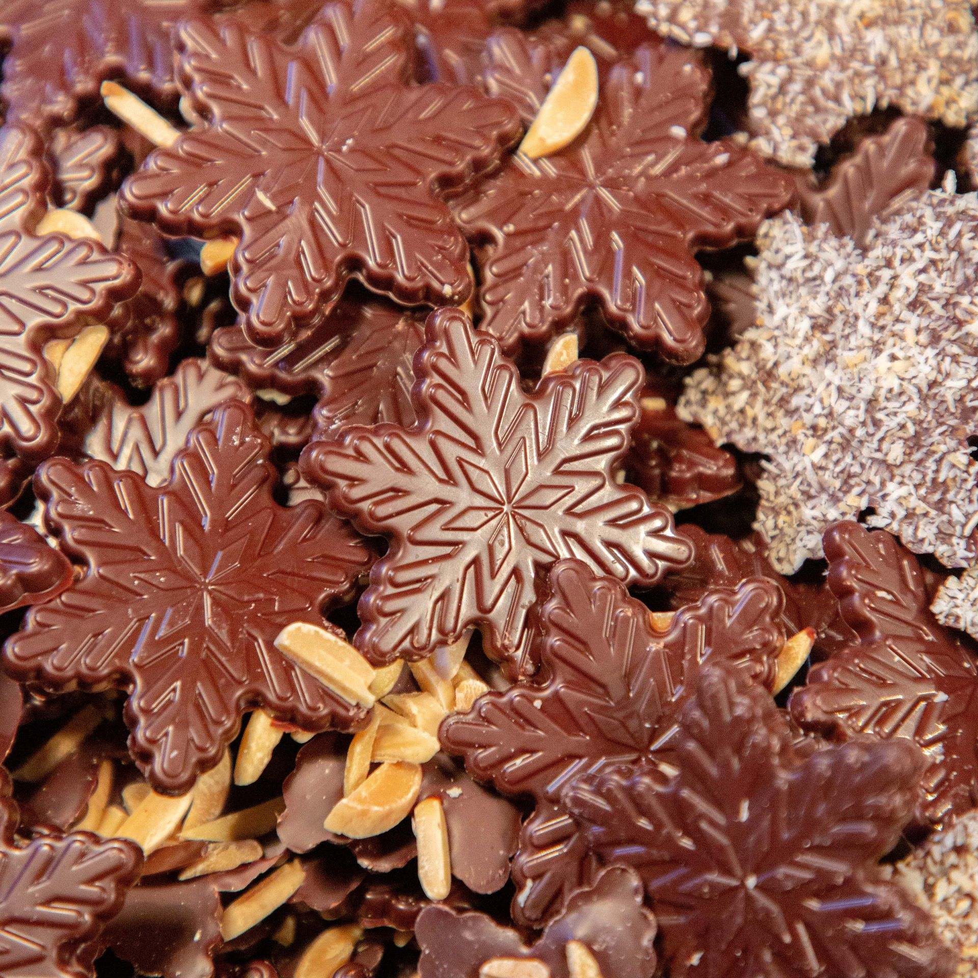 Flocons chocolat noir 65% & topping amandes noix de coco – Image 2