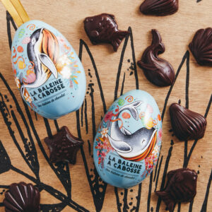 Oeuf métallique noir